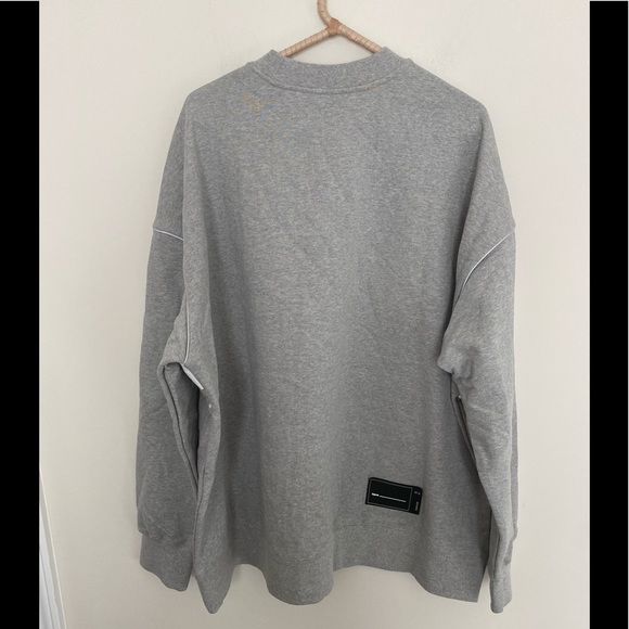 NEW We11done Gray Reflective Logo Sweatshirt - Picture 6 of 9